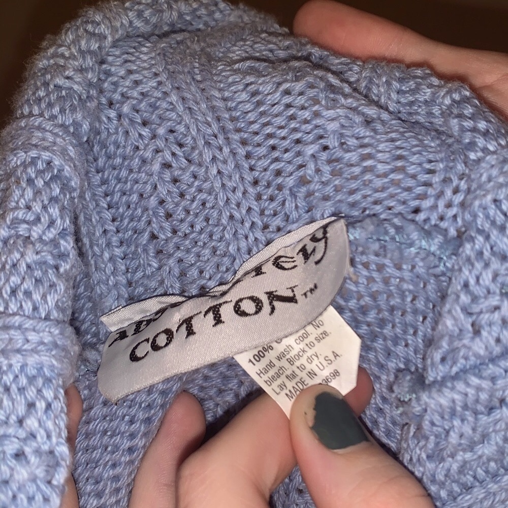 Sweater - Picture 3 of 3